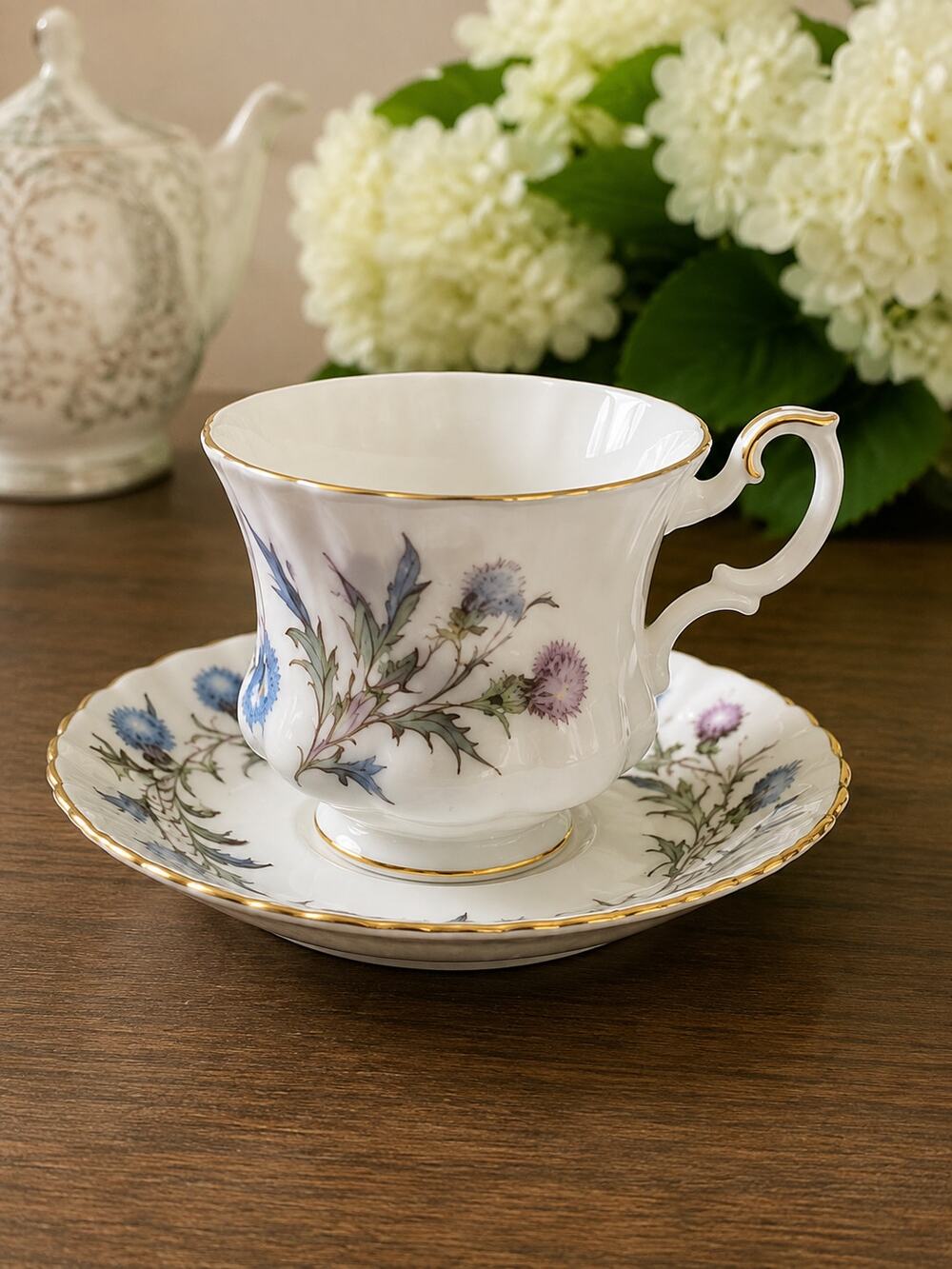 Royal Albert Brigadoon Teacup & Saucer Bone China England Thistle Gold Trim